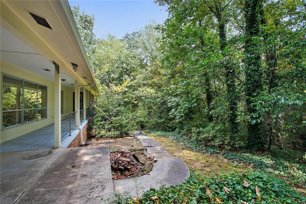 Sandy Springs, GA 30328,365 Ridgeview TRL