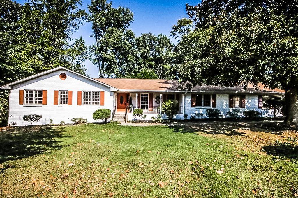 Snellville, GA 30078,2136 Tanglewood DR