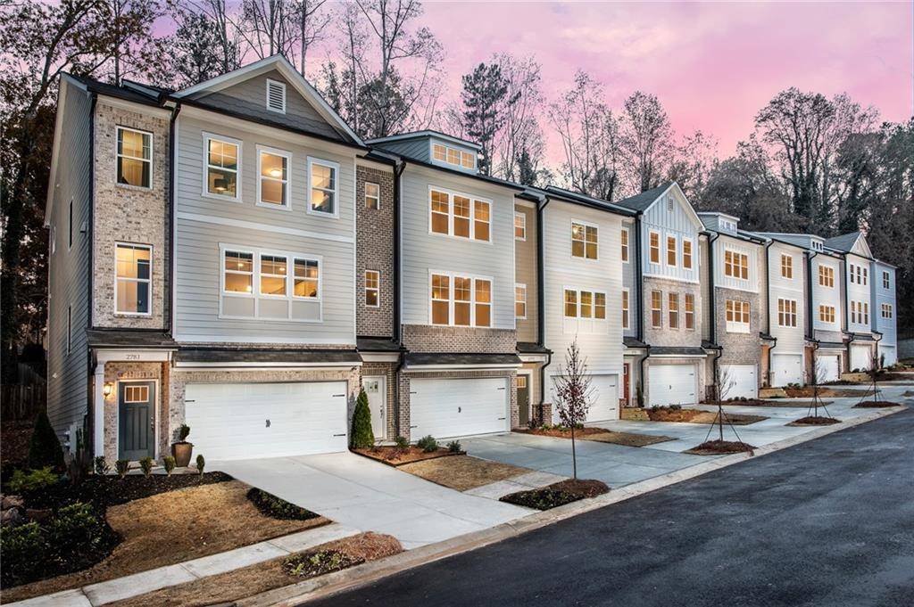 Decatur, GA 30032,2775 White Oak LN #22