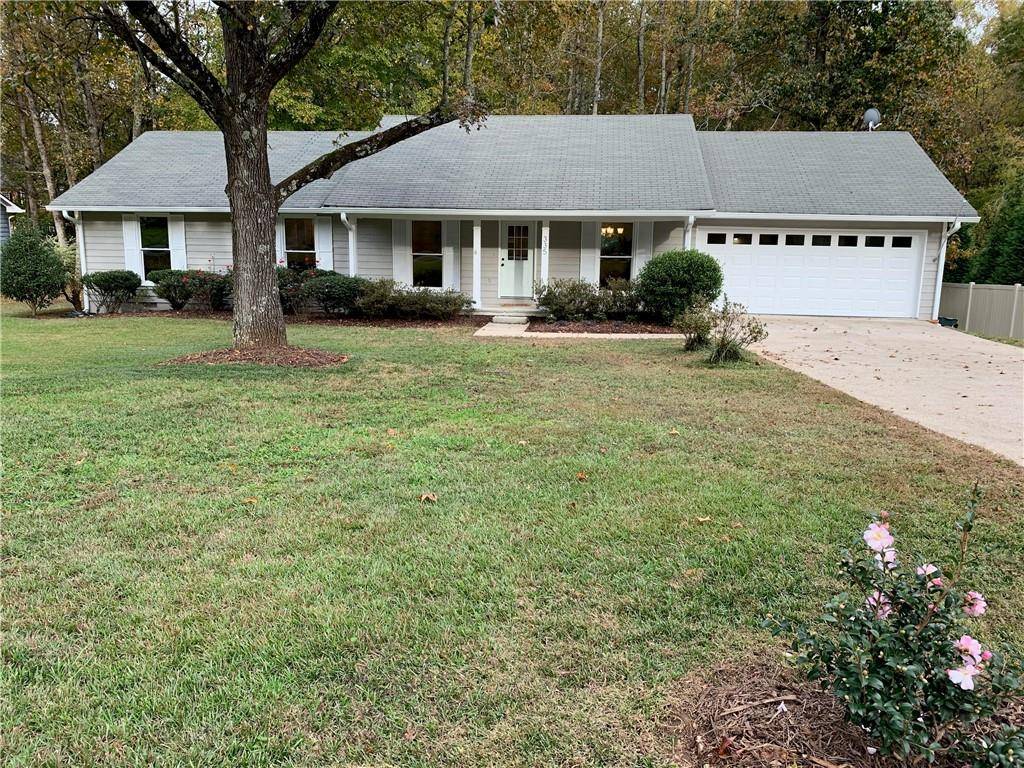 Roswell, GA 30075,335 Monivea LN