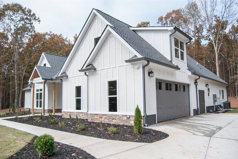 Pendergrass, GA 30567,143 Spirit Lake DR