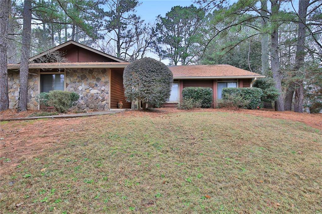 Roswell, GA 30076,1035 Trailmore DR