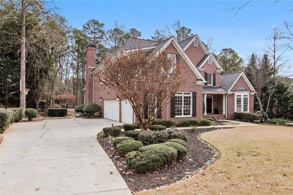 Alpharetta, GA 30004,830 Colonial LN