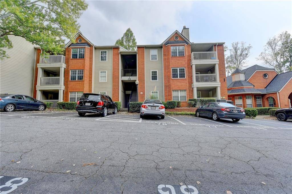 Atlanta, GA 30342,1011 Chastain Park Court #1011