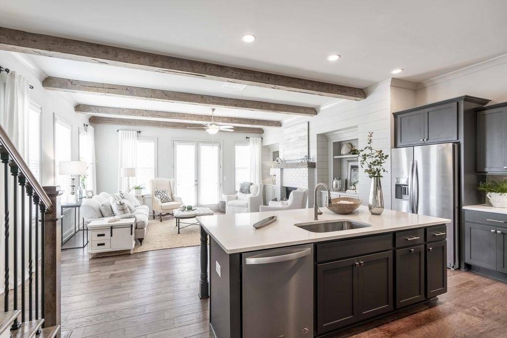 Brookhaven, GA 30319,1882 Skyfall CIR