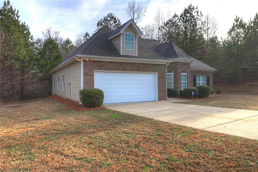 Fairburn, GA 30213,7295 White Oak WAY