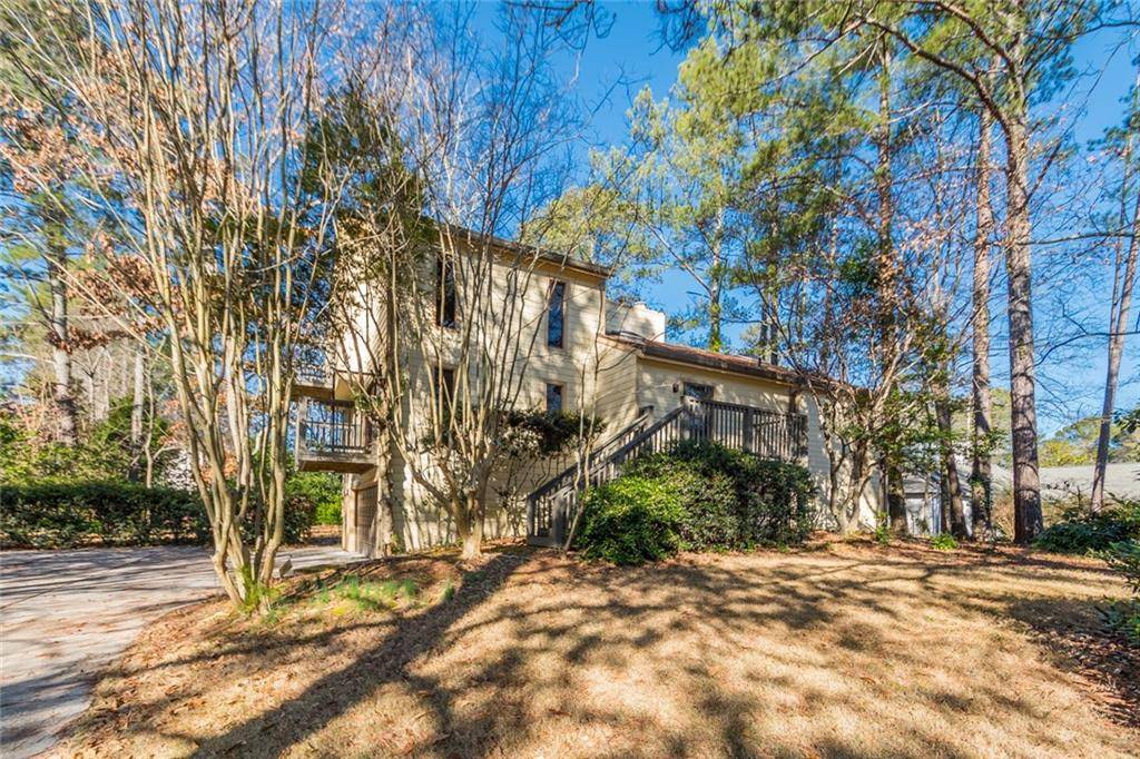 Peachtree Corners, GA 30092,3932 Spalding HOLW