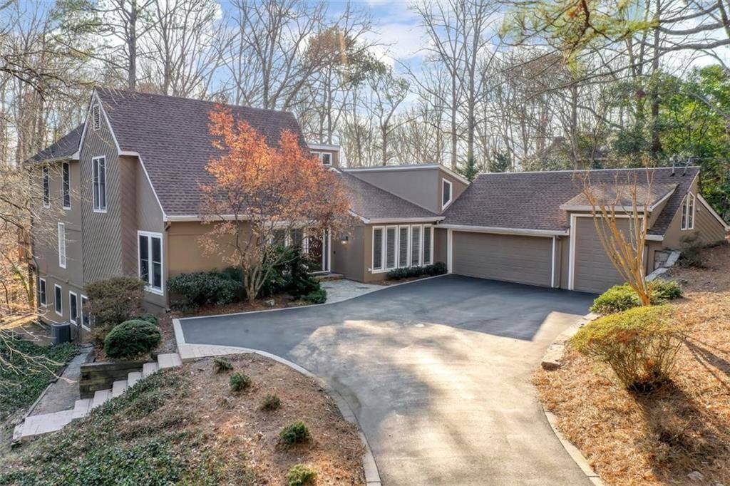 Sandy Springs, GA 30350,7950 Saddle Ridge DR