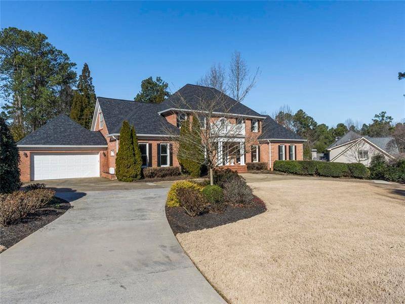 Roswell, GA 30075,850 Brooksglen DR