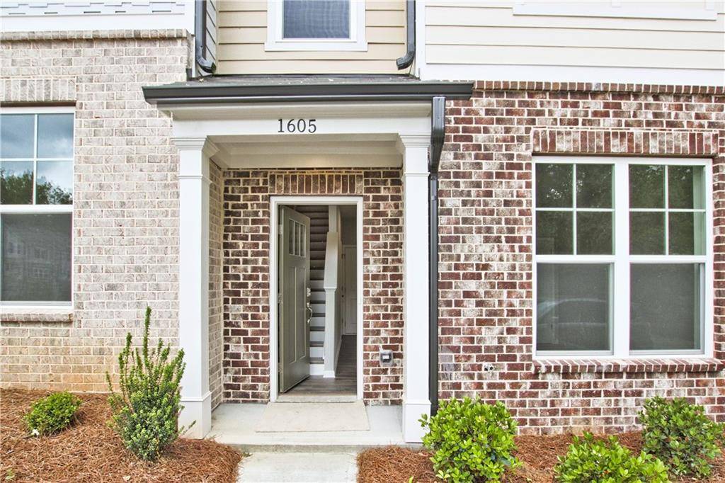 Decatur, GA 30032,1605 Falcon Crest WAY #54