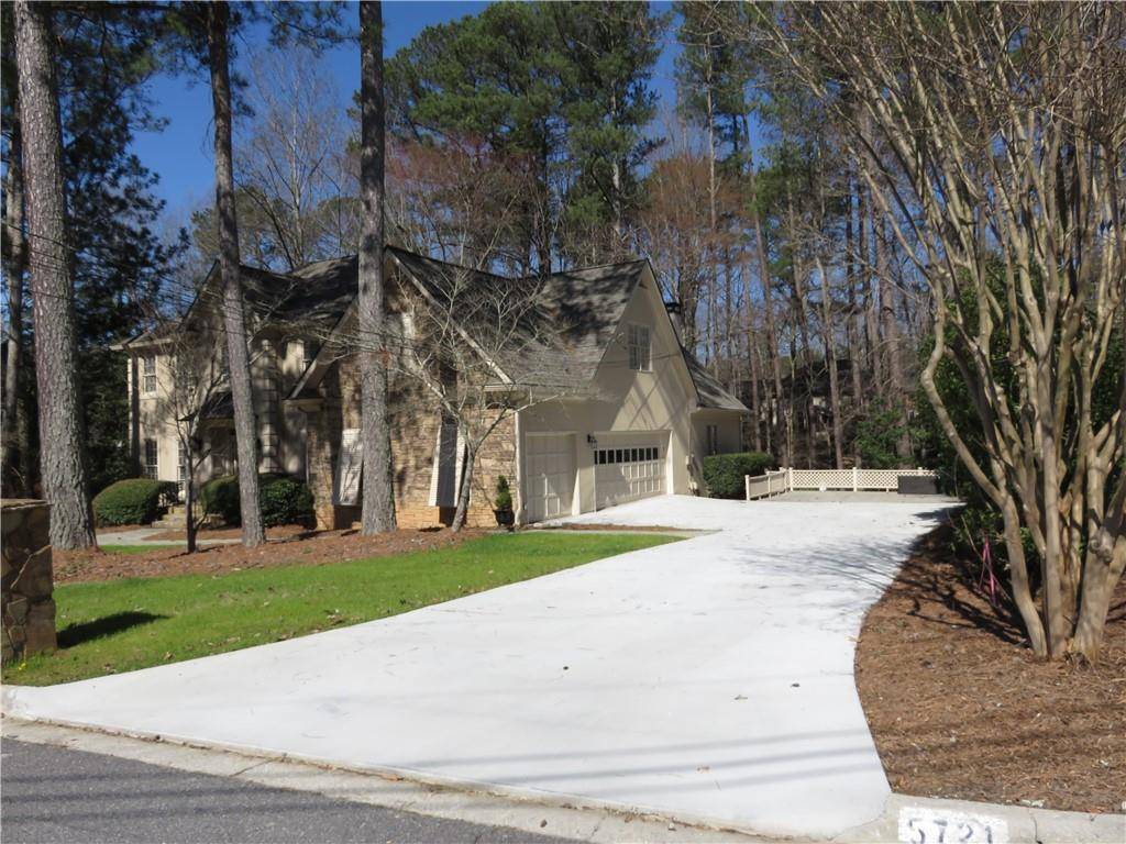 Peachtree Corners, GA 30092,5721 Berryton CT