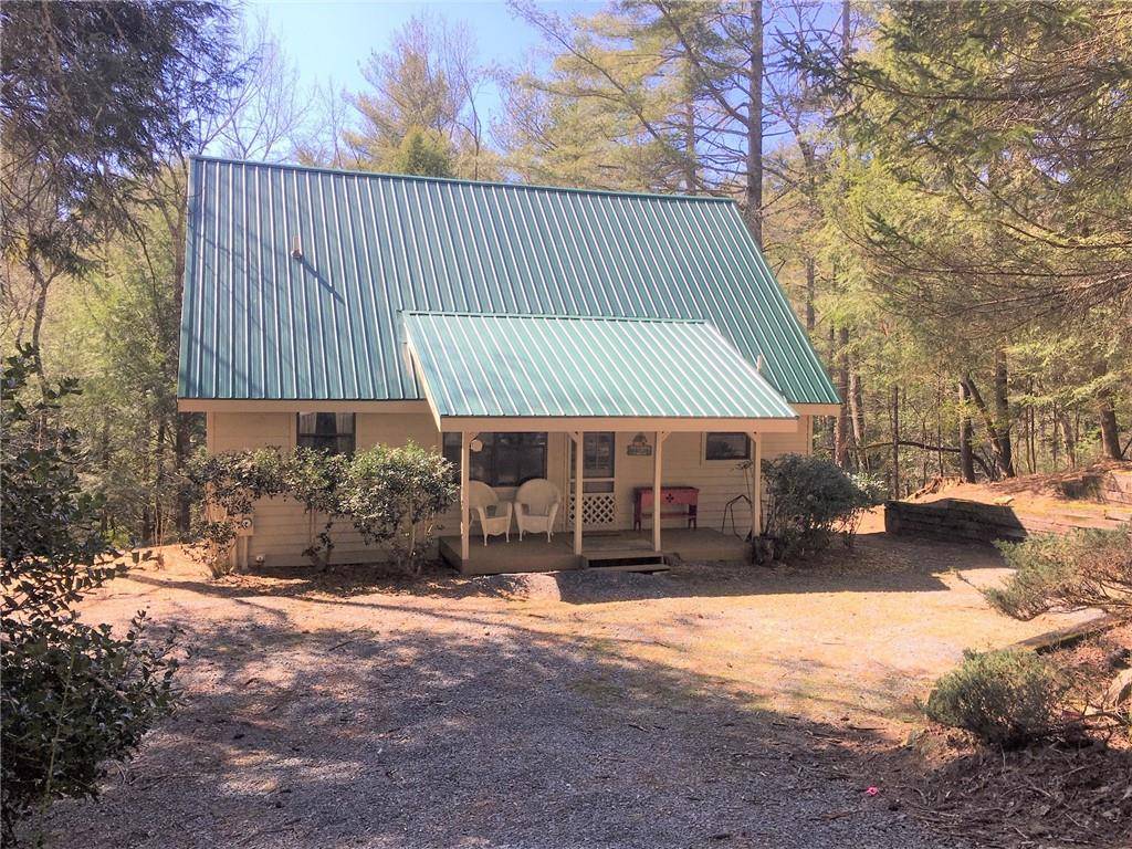 Ellijay, GA 30536,175 Indian Cave RD