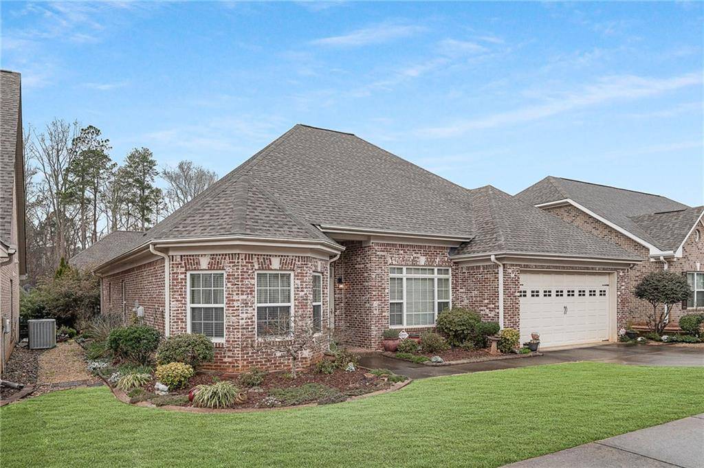 Dacula, GA 30019,686 RETREAT WOODS WAY