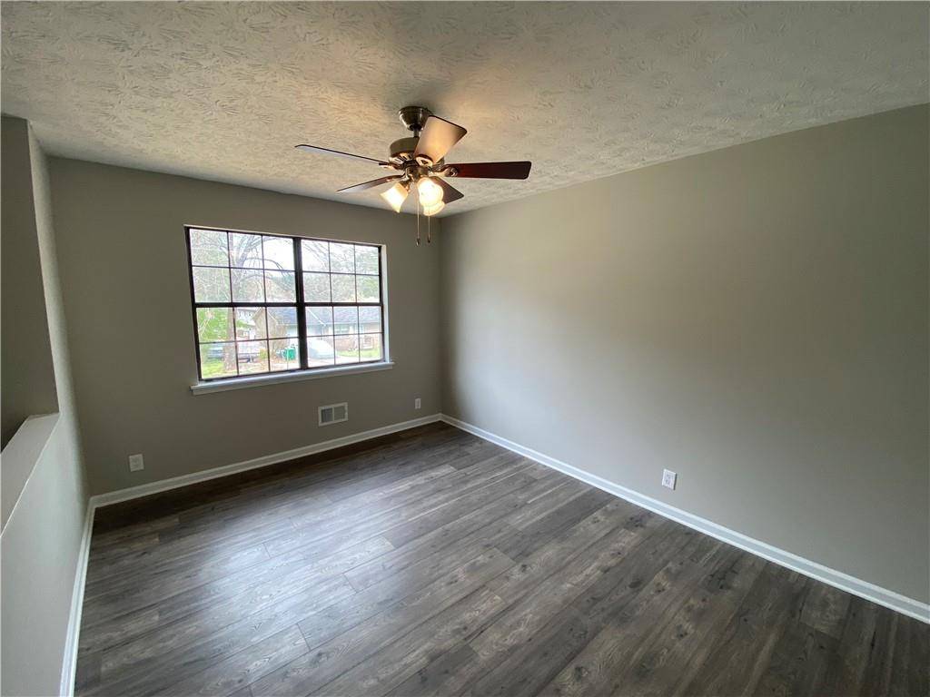 Stone Mountain, GA 30088,5274 Kinsdale LN