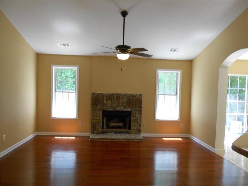 Austell, GA 30106,4628 Egret CT