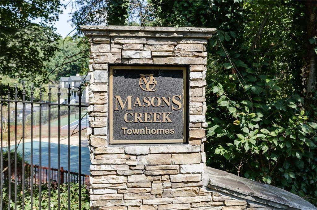 Sandy Springs, GA 30350,1001 Masons Creek CIR