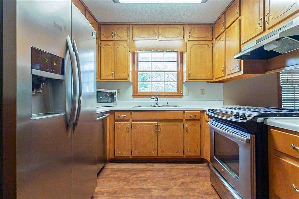 Mcdonough, GA 30252,135 Pine Tree LN