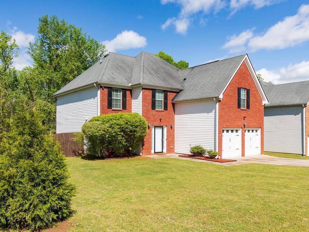 Riverdale, GA 30296,7497 Petunia DR