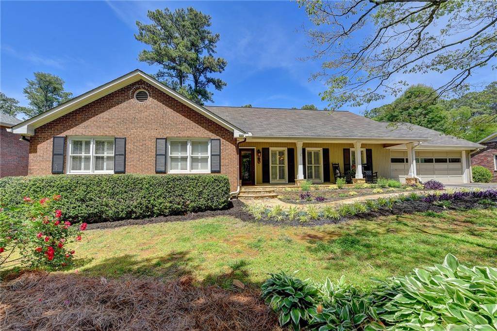 Roswell, GA 30076,370 Houze WAY