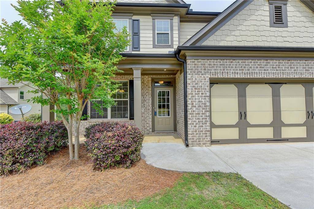 Sugar Hill, GA 30518,5999 Mock Ives CT