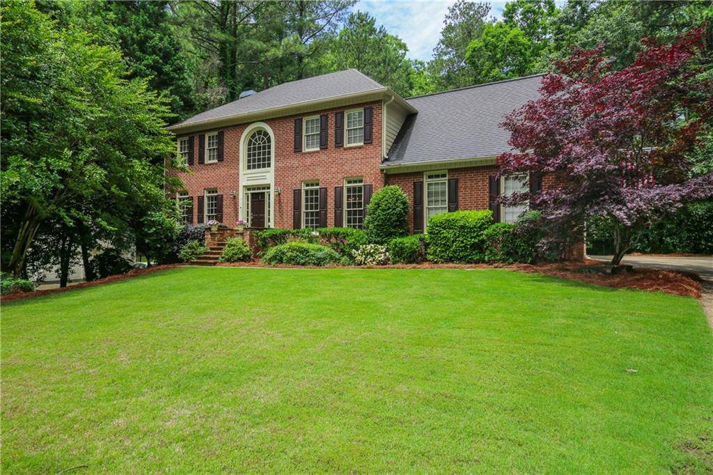 Roswell, GA 30075,2180 Azalea DR