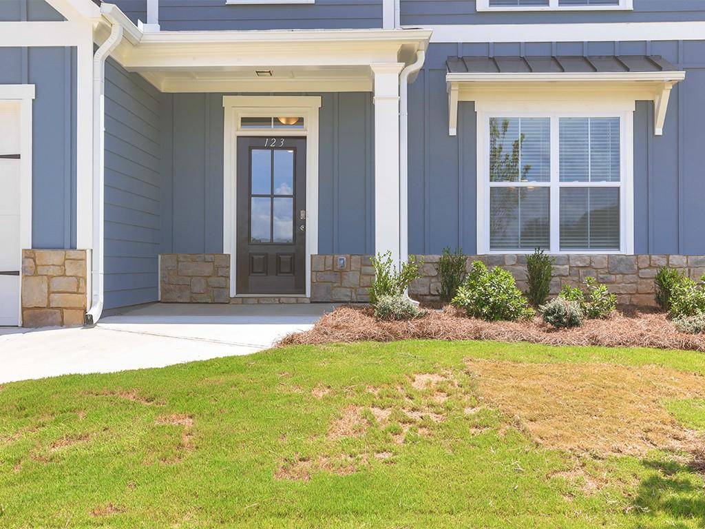 Holly Springs, GA 30115,123 Treeline TRL