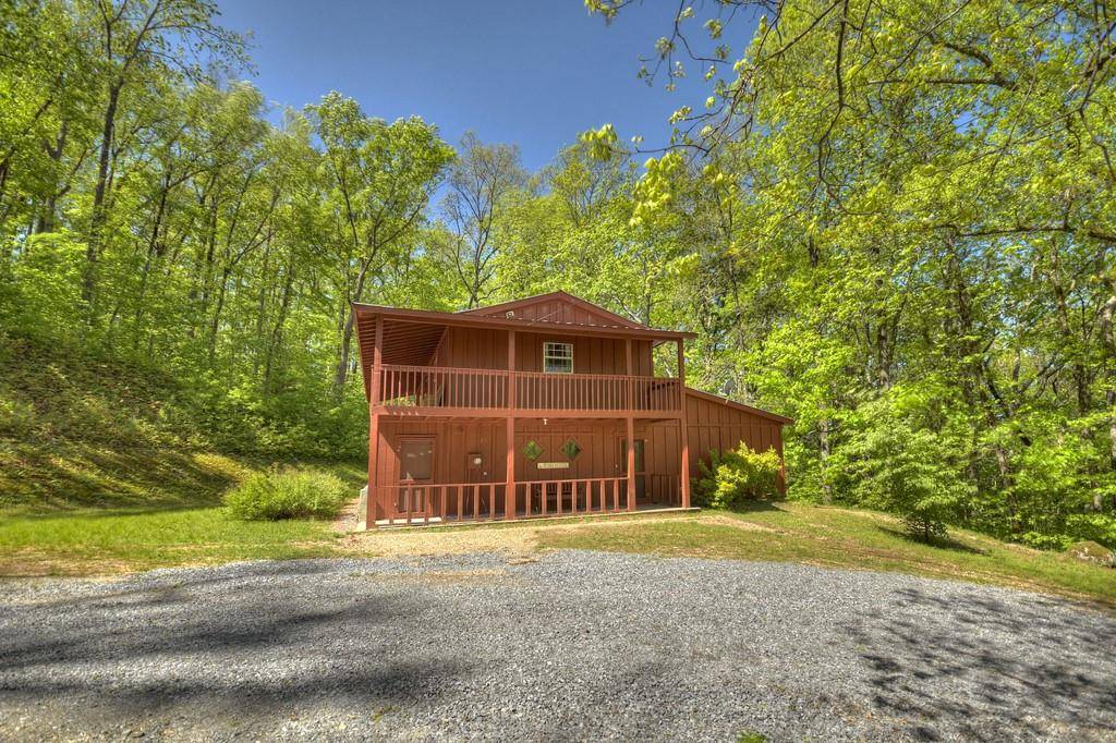 Ellijay, GA 30536,686 Laurel Hill LN