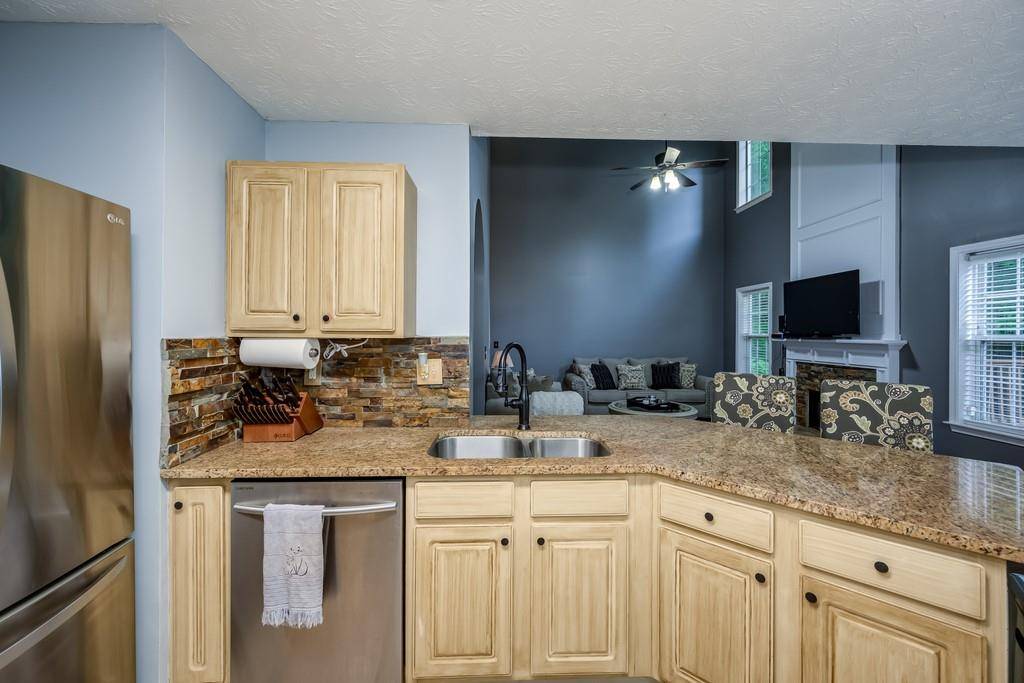 Cumming, GA 30028,3745 Indigo Bunting CT