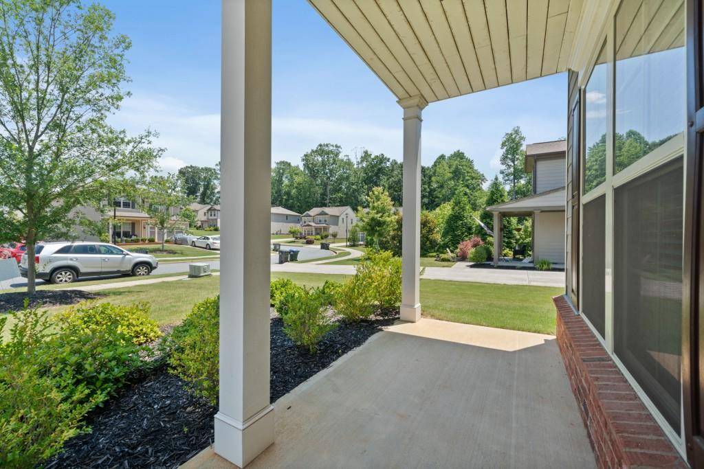 Roswell, GA 30076,1010 Applegate DR
