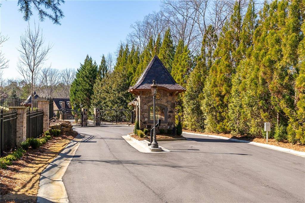 Johns Creek, GA 30022,9675 Almaviva DR