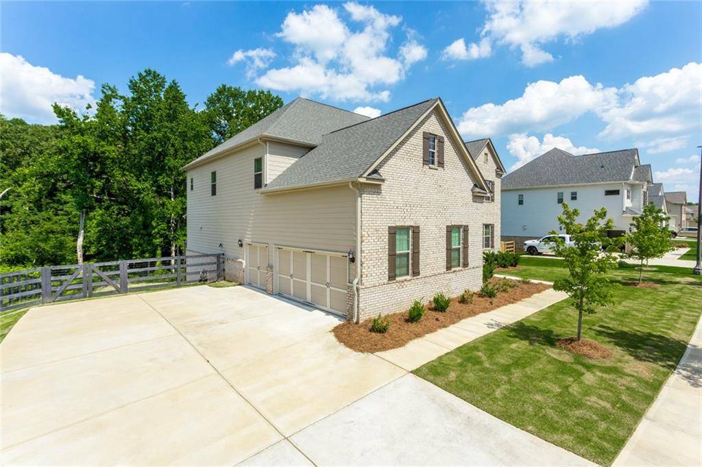 Canton, GA 30115,111 Carmichael DR