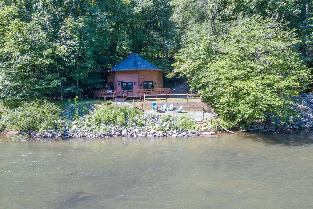 Ellijay, GA 30540,30 Holiday CT