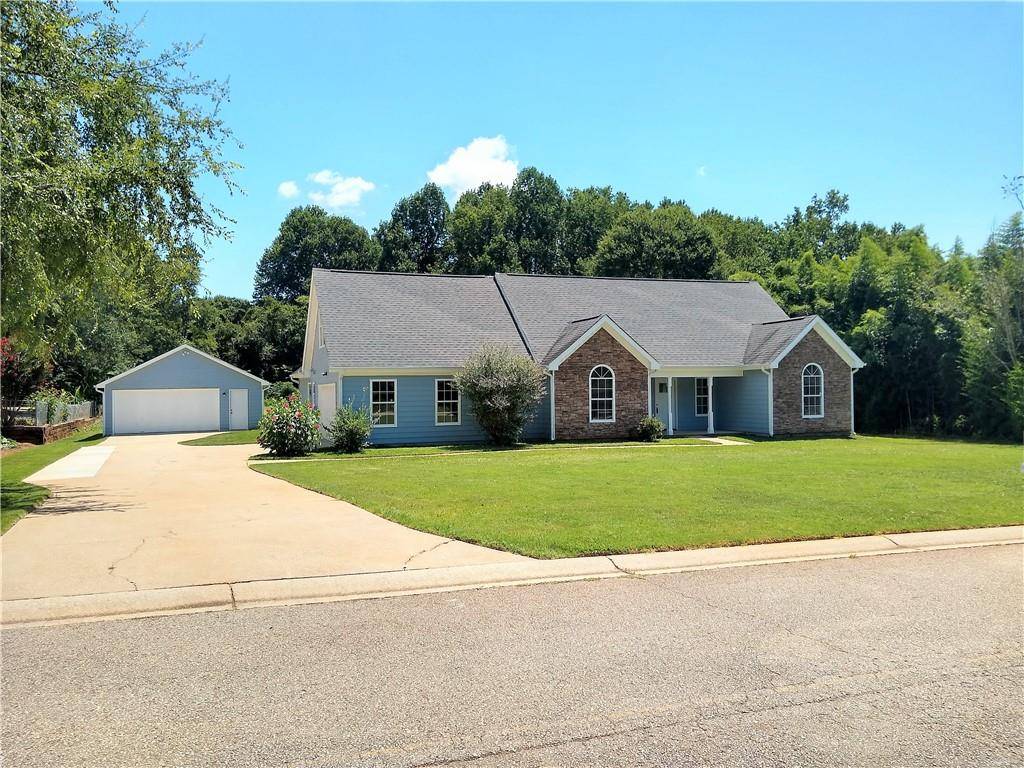 Hoschton, GA 30548,93 Mcever LN