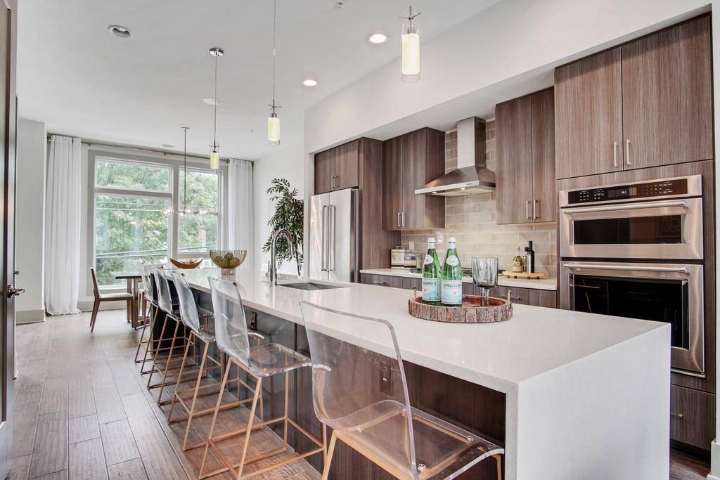 Atlanta, GA 30307,57 Reynolds Square LN
