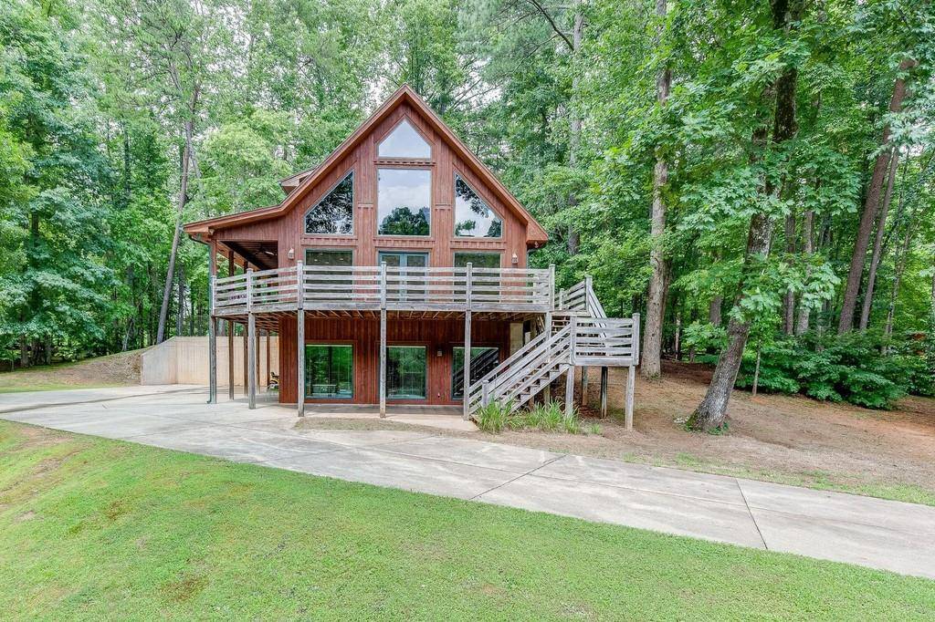 Dawsonville, GA 30534,935 Smith CIR