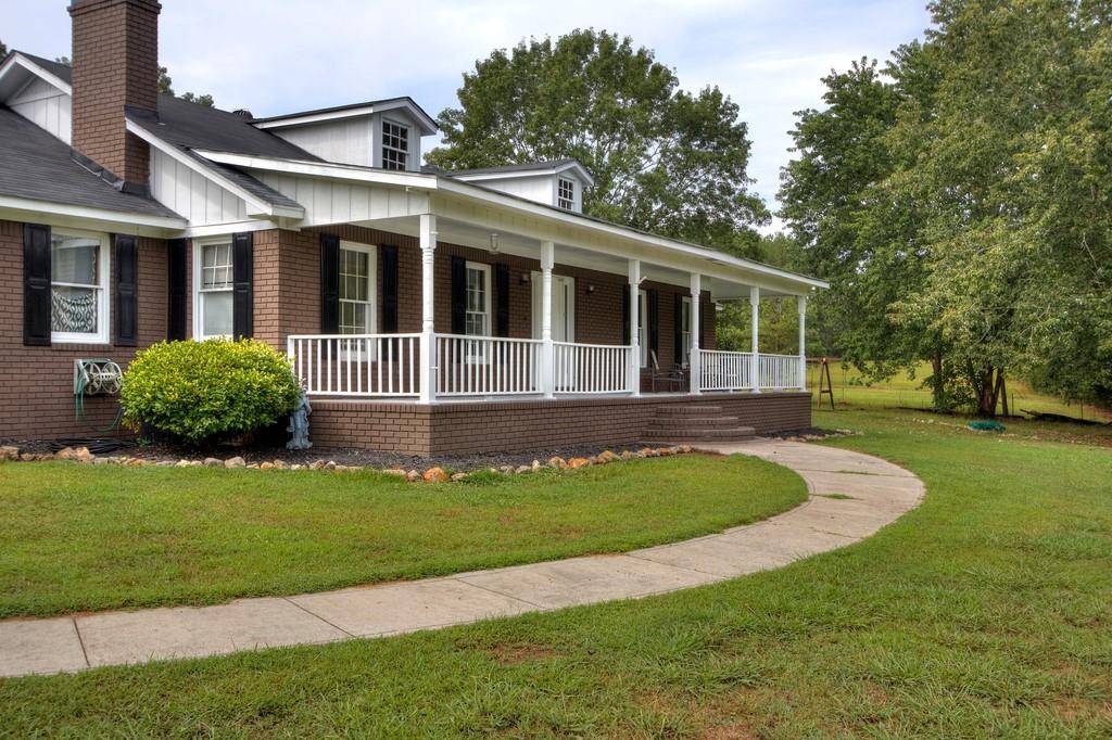Silver Creek, GA 30173,1328 Abrams RD SE