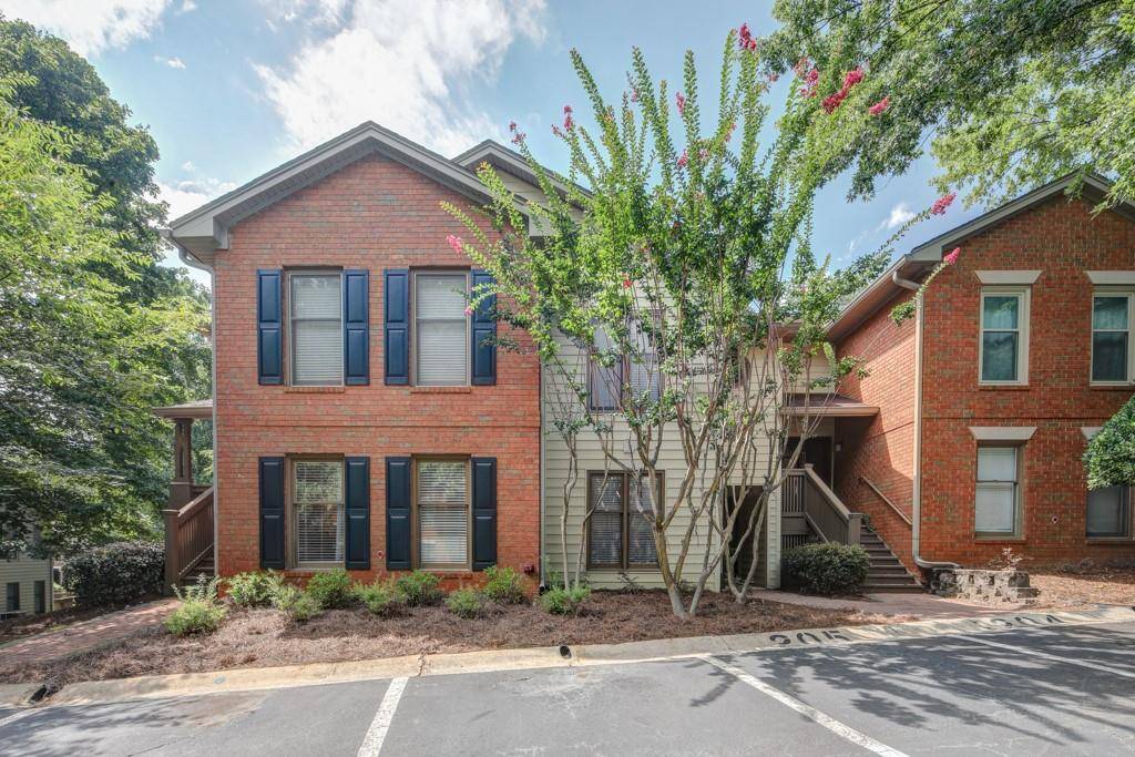 Atlanta, GA 30328,205 Garden CT