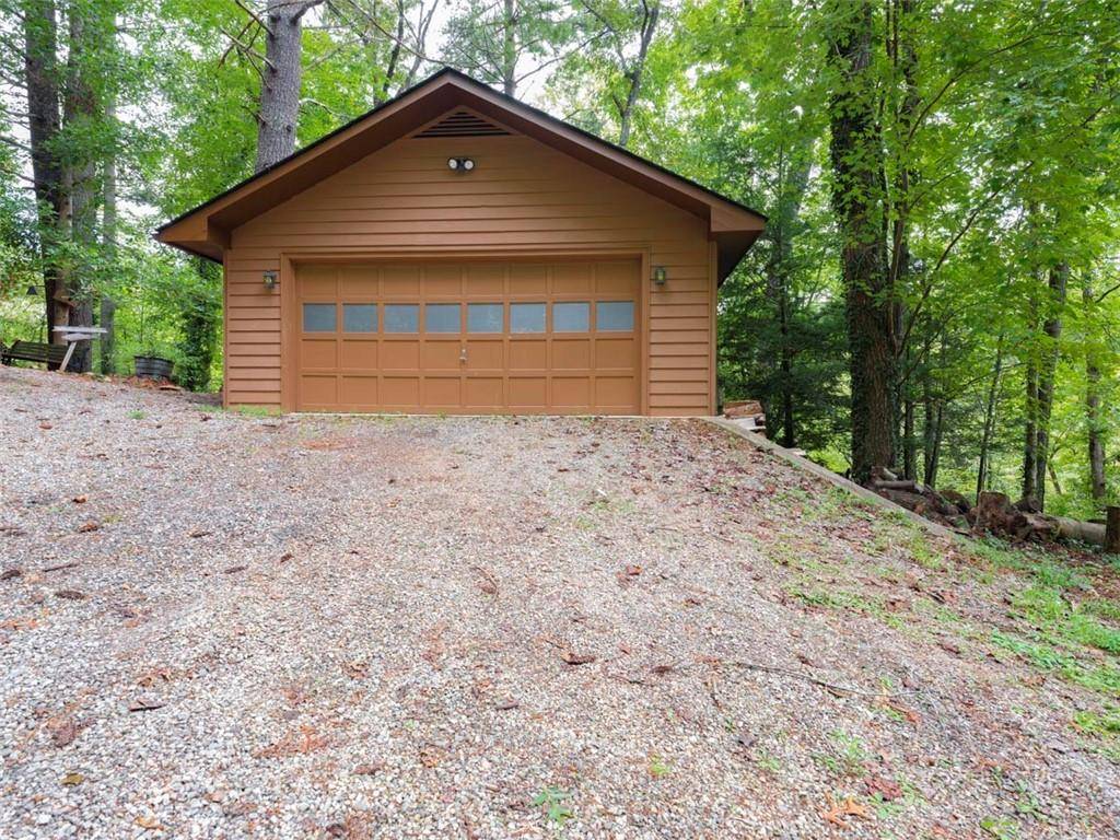 Blairsville, GA 30512,139 Rainbow DR