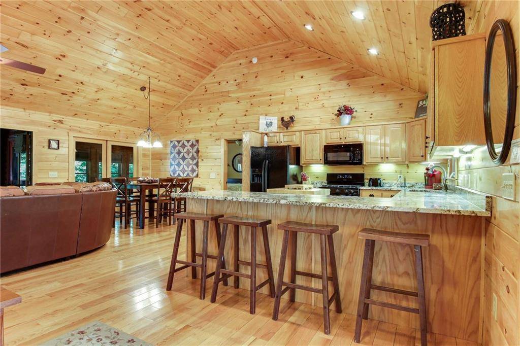 Ellijay, GA 30540,52 Cypress CIR