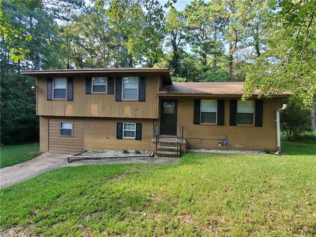 Riverdale, GA 30274,217 Leafwood LN