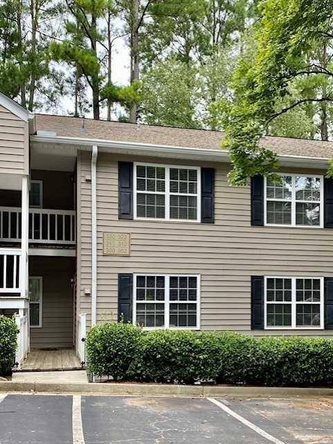 Roswell, GA 30076,302 Teal CT