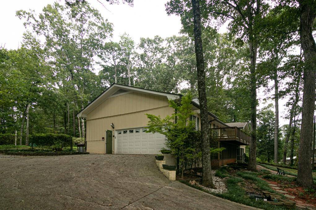 Stone Mountain, GA 30087,2218 Deer Ridge DR