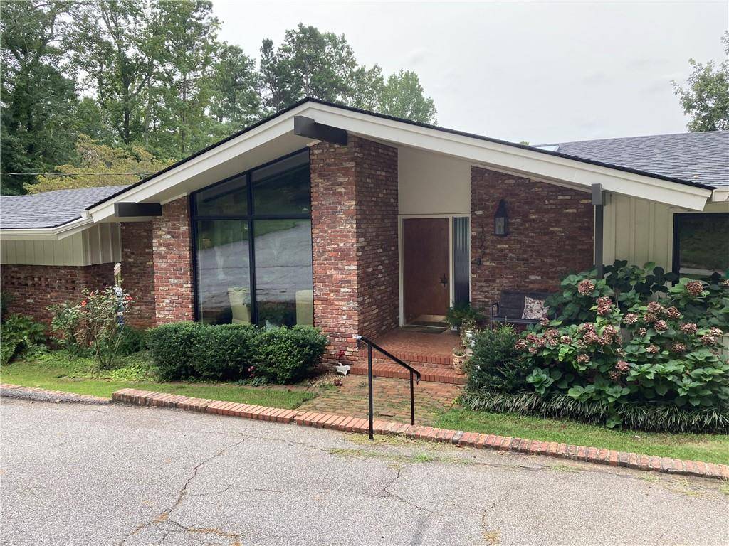 Gainesville, GA 30501,1067 Dixon DR