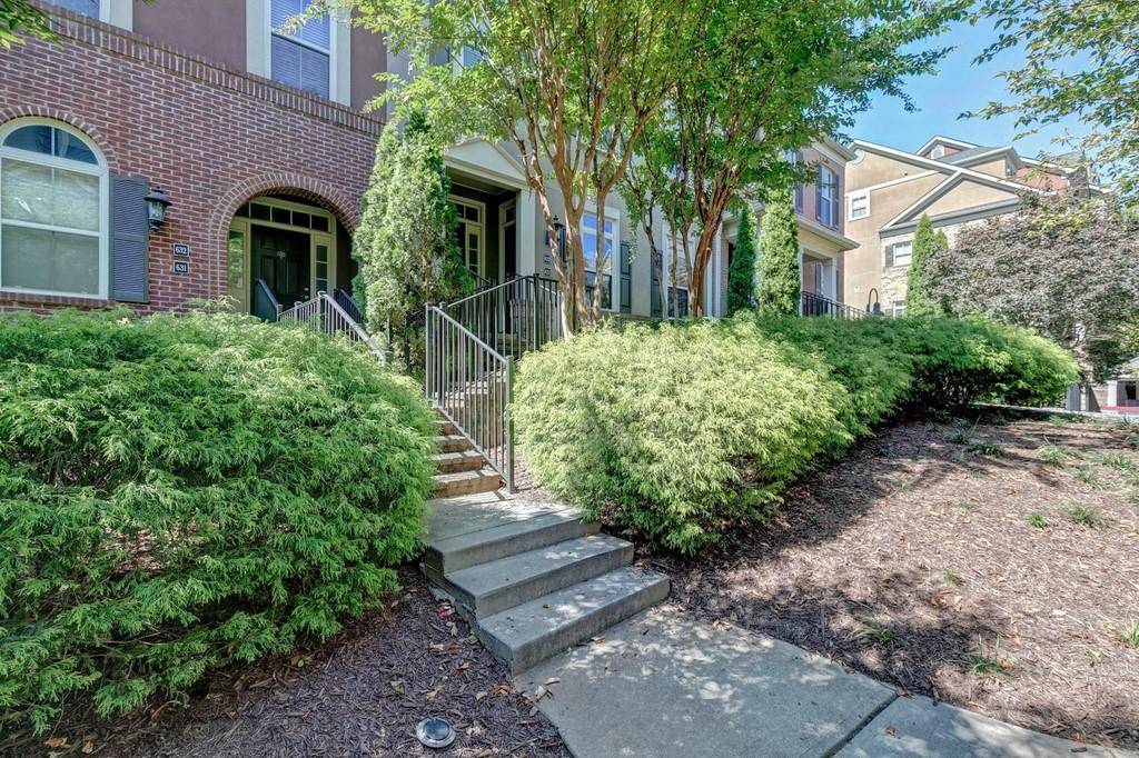 Dunwoody, GA 30338,621 PERIMETER WALK