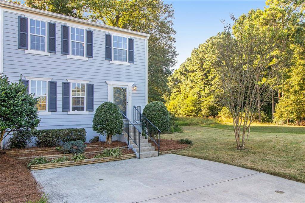 Peachtree Corners, GA 30092,3888 MEADOW CREEK DR