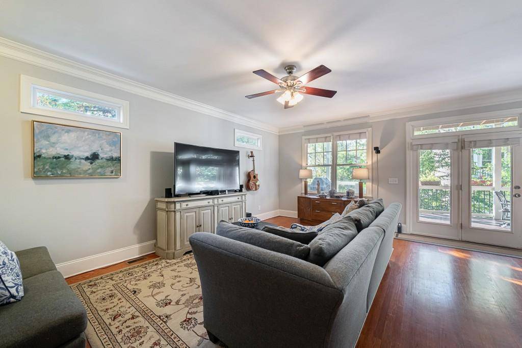 Atlanta, GA 30308,553 Boulevard PL NE #B