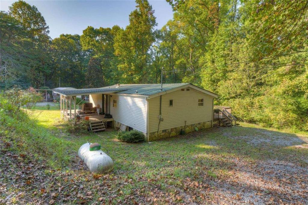 Ellijay, GA 30540,698 W Highway 382