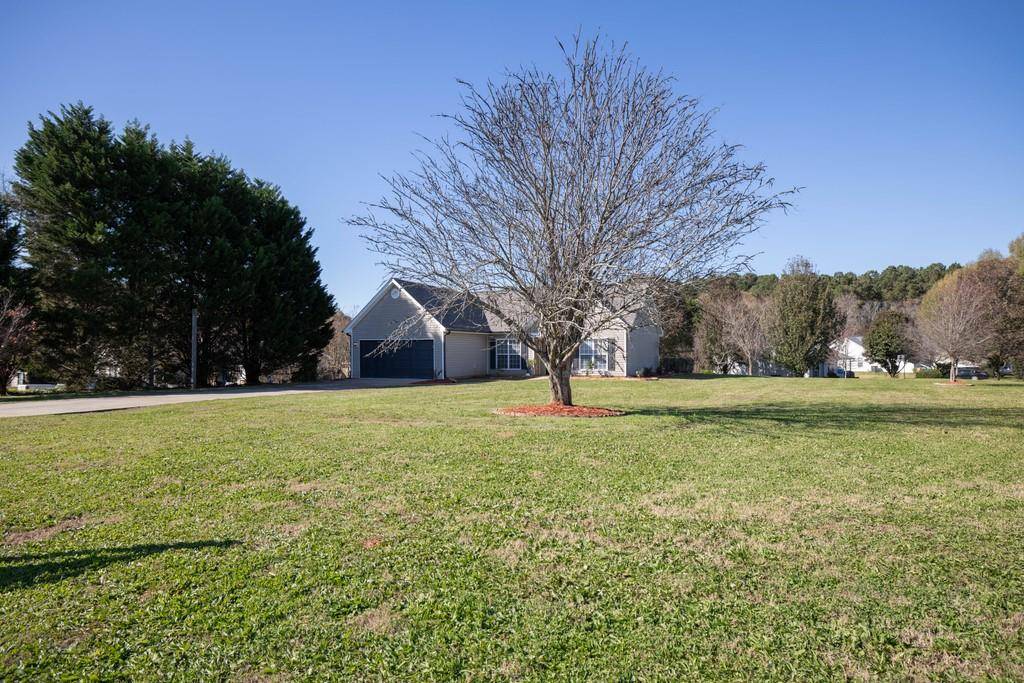 Winder, GA 30680,611 Bowling LN