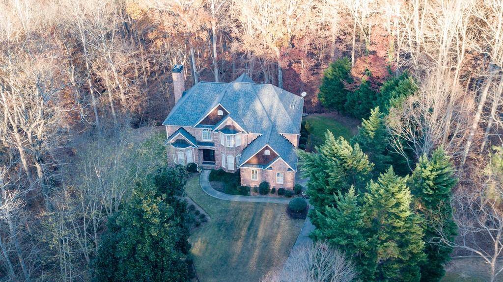 Roswell, GA 30075,645 Danas Ridge DR