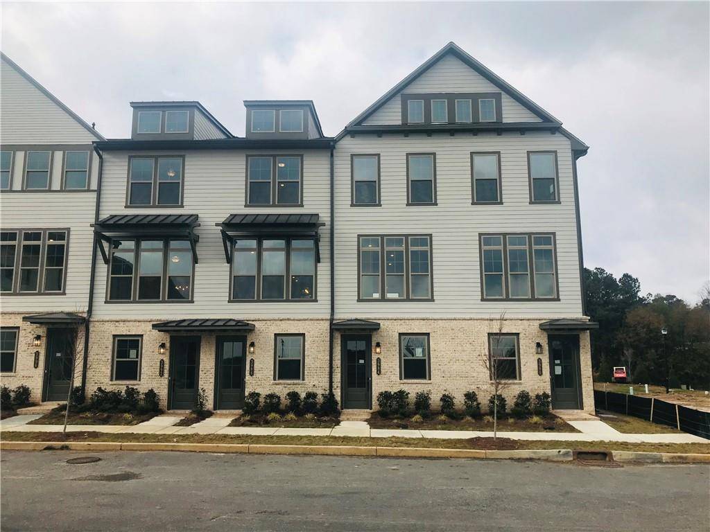 Atlanta, GA 30339,3984 Allegretto CIR #31